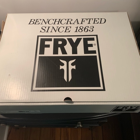 Frye Veronica criss cross tall/knee high boots 8 - Picture 13 of 14